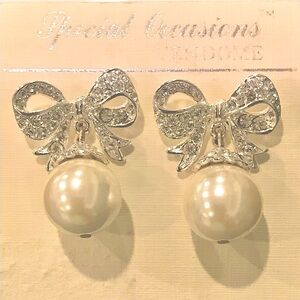 Special Oceans Pearl Earrings